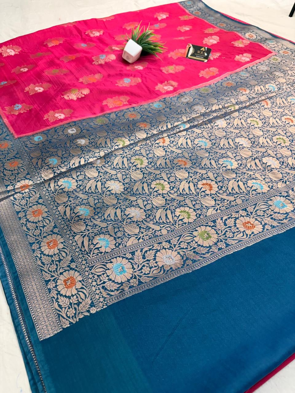 Premium Red Viscose Jacquard Saree – Elegant Floral Zari Weaving