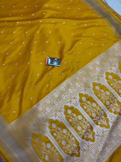 Mustard mushru Banarasi silk Saree Lite Copper Elegant