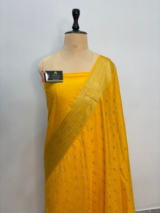 Gold  tussar  banarasi  silk  saree  tanchhui  lite  water  zari  special