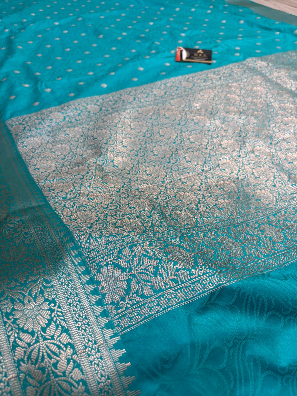 Lite  firozi  tussar banarasi silk saree tanchhui lite water zari special
