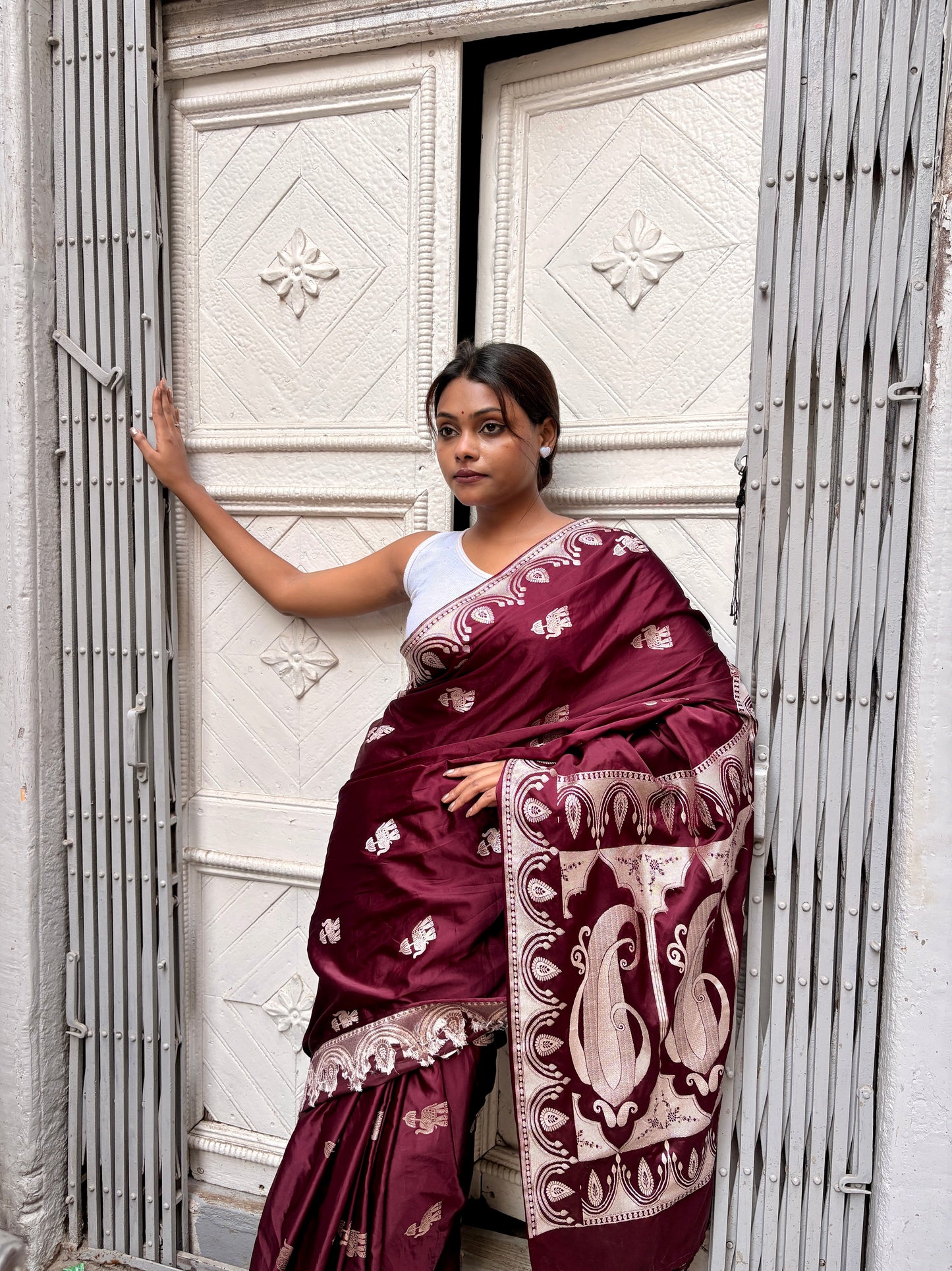Premium Mahroon Katan Mashru Silk Banarasi Saree – Traditional Jacquard Zari Weaving