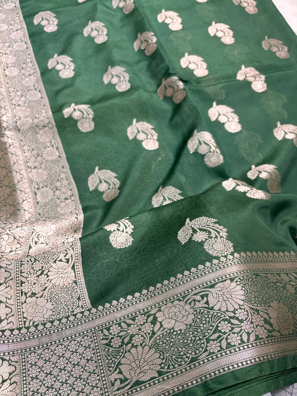 Rama Green Viscose Banarasi Saree with Jacquard Zari Work