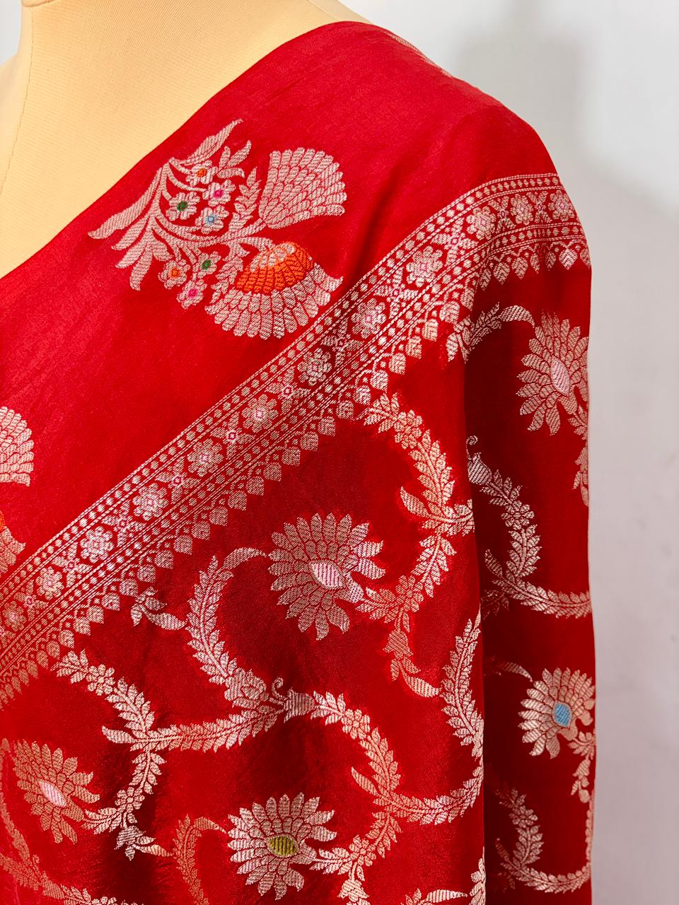 Classic Red Viscose Banarasi Saree with Jacquard Zari Work