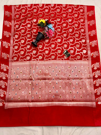 Classic Red Viscose Banarasi Saree with Jacquard Zari Work