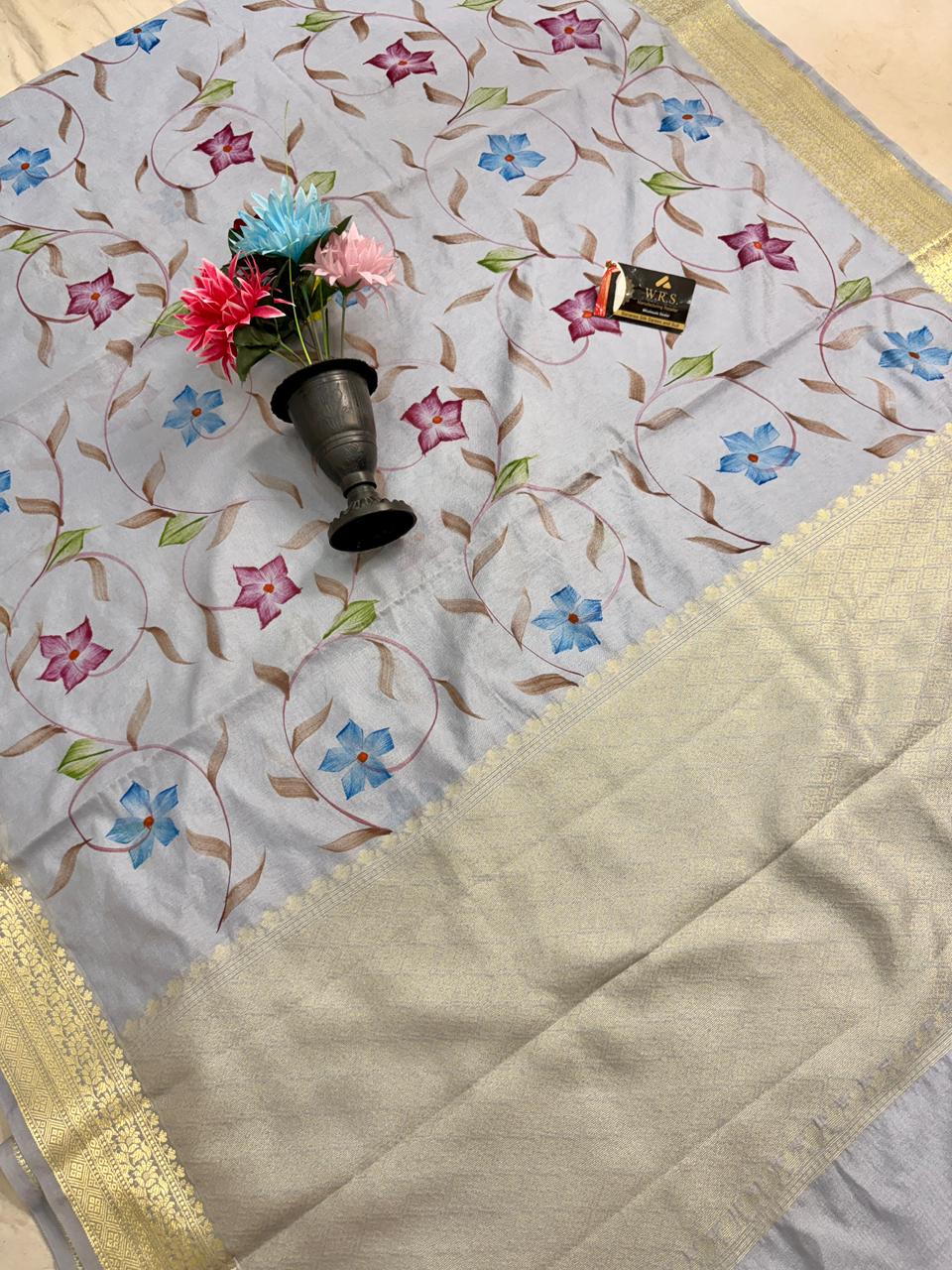 Silver Grey Chiniya Silk Banarasi Saree – Soft, Elegant & Traditional
