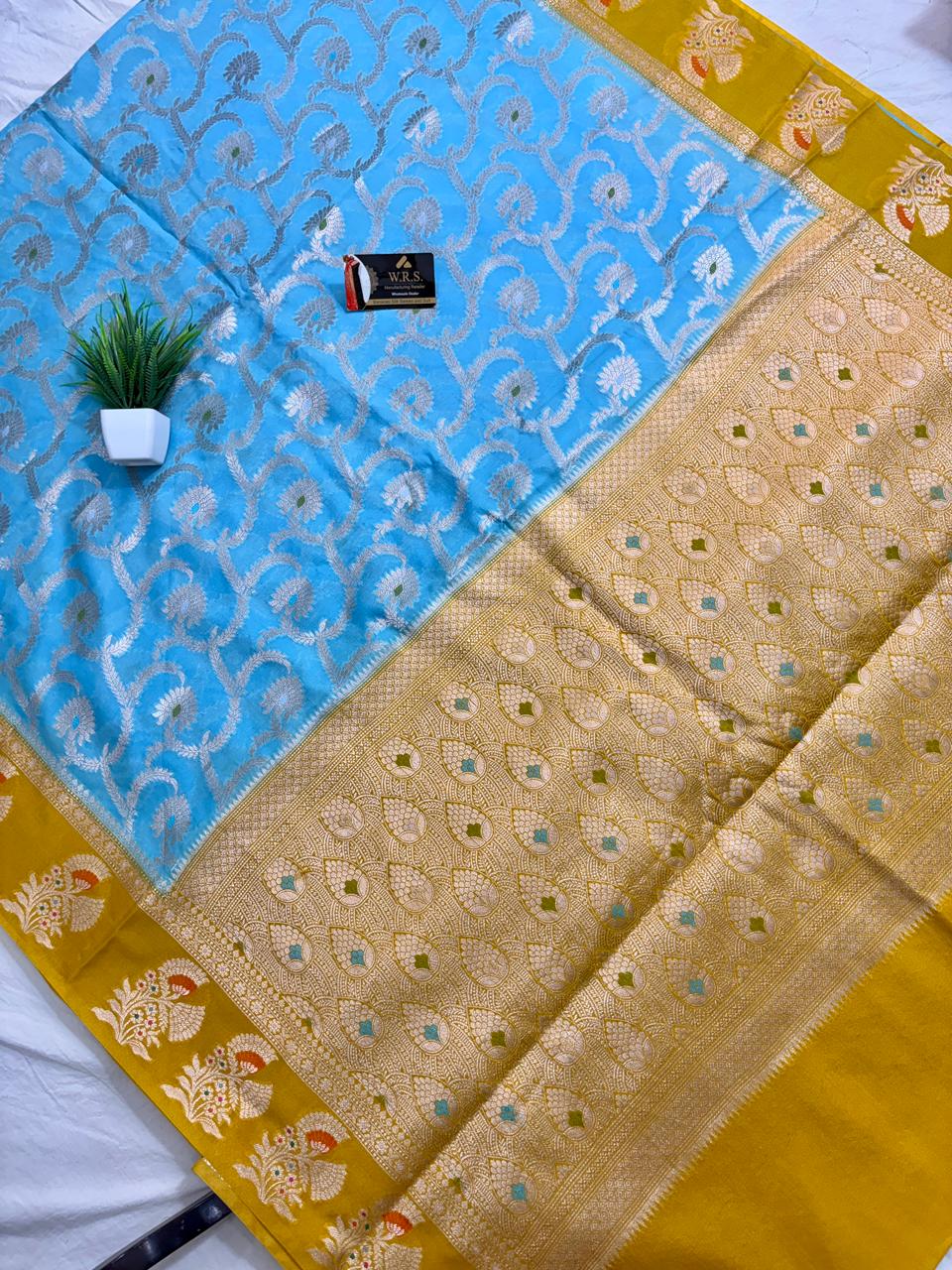 Sky Blue Viscose Jacquard Saree – Elegant Alfi Minedar Weaving