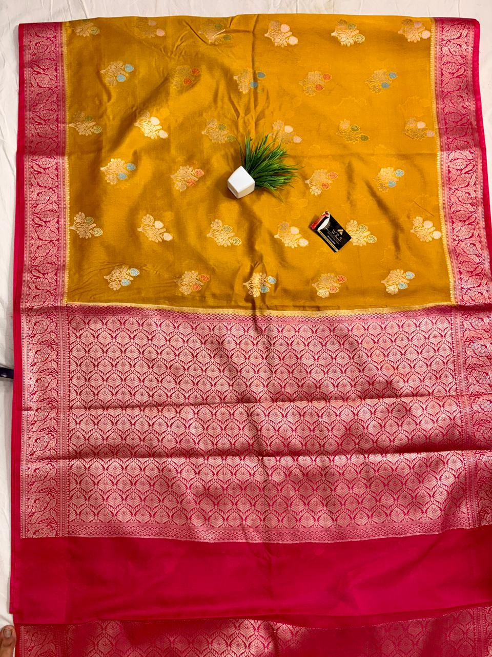 Premium Yellow Viscose Jacquard Saree – Elegant Floral Zari Weaving