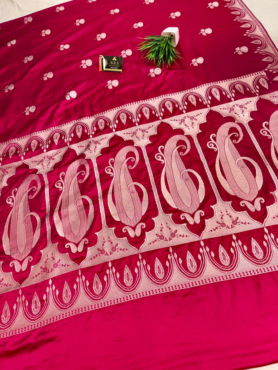 Royal Red Katan Mashru Silk Banarasi Saree – Elegant Floral Zari Work