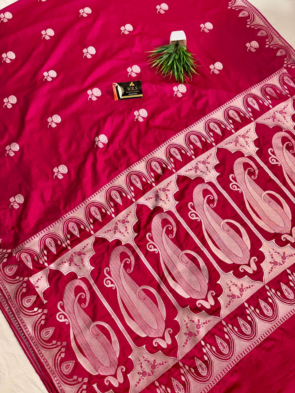 Royal Red Katan Mashru Silk Banarasi Saree – Elegant Floral Zari Work