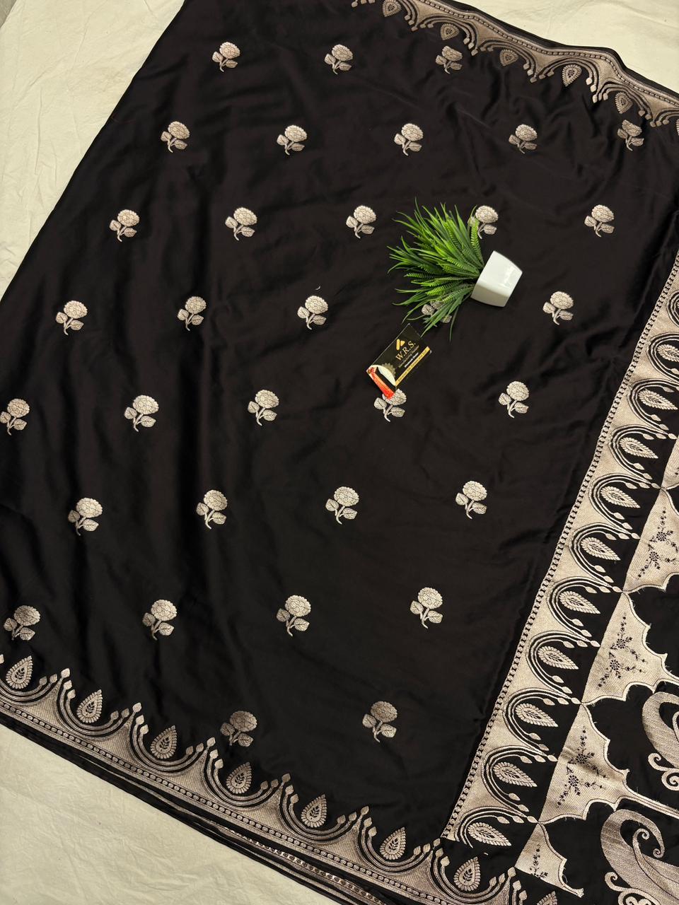 Royal Black Katan Mashru Silk Banarasi Saree – Elegant Floral Zari Work