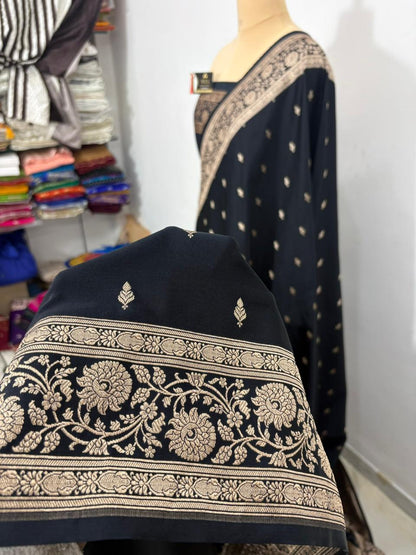 Katan Buti Banarasi Silk Saree (Multicolor)