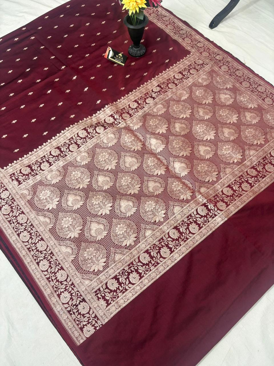Katan Buti Banarasi Silk Saree (Multicolor)