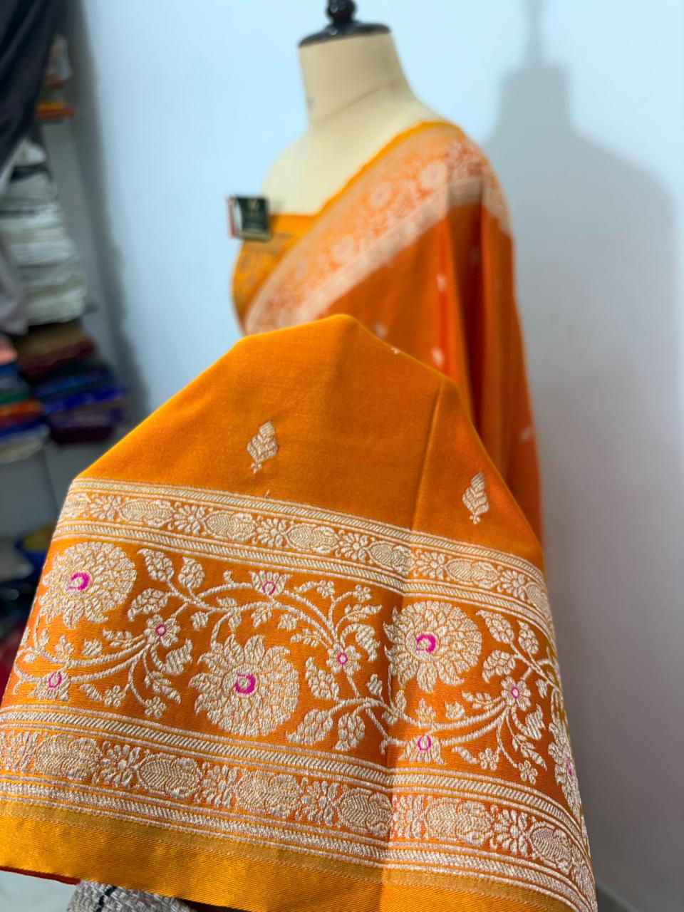 Katan Buti Banarasi Silk Saree (Multicolor)