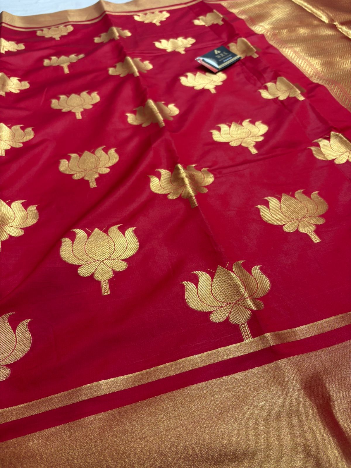 Banarasi Silk Saree – Red Kamal Cottonick with Jacquard Zari Work